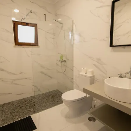 Casa Rosa, Quinta Carmo - Alcobaca/nazare * Alcobaça