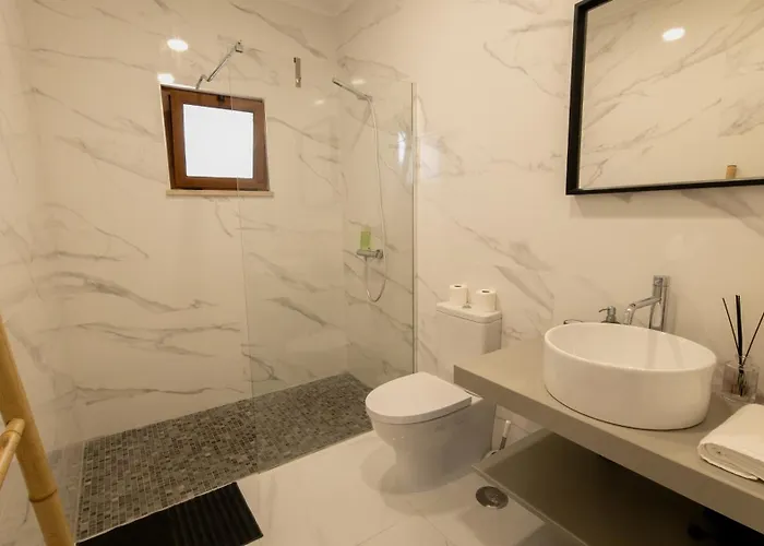 Casa Rosa, Quinta Carmo - Alcobaça/nazaré * Alcobaça